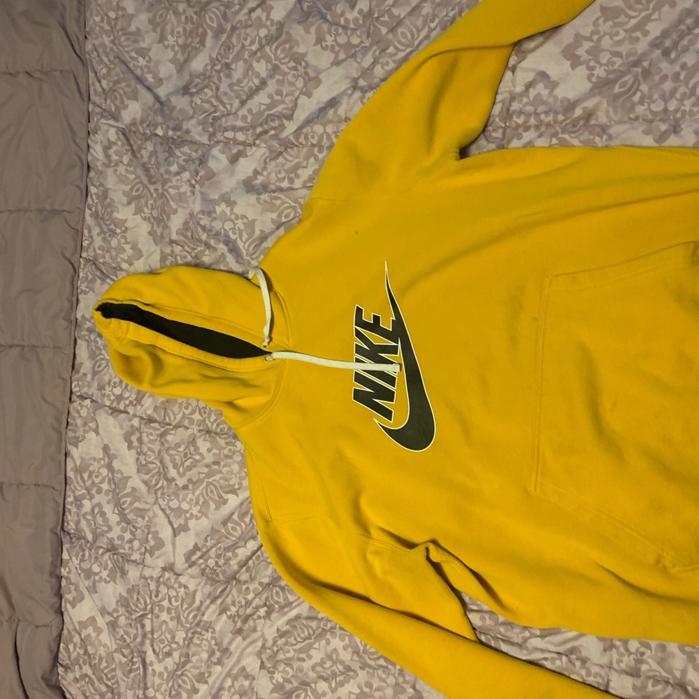nike mustard yellow hoodie